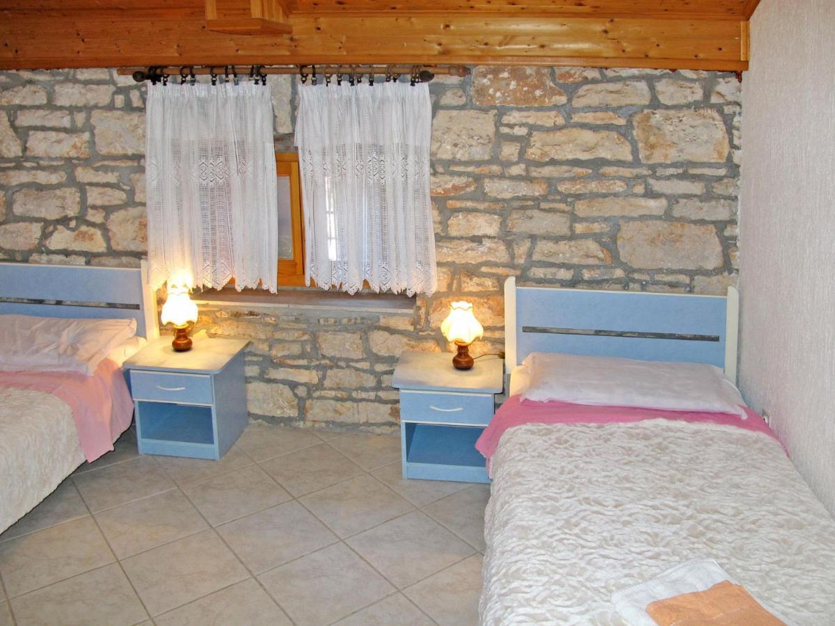 Holiday Home Cittanobile - Kst410 By Interhome Tinjan Екстер'єр фото